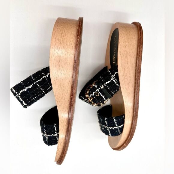 Chanel CC Logo Tweed Flat Wooden Slip -On Mules Sandals In Black  EU 39 US 8-8.5 - Picture 4 of 11